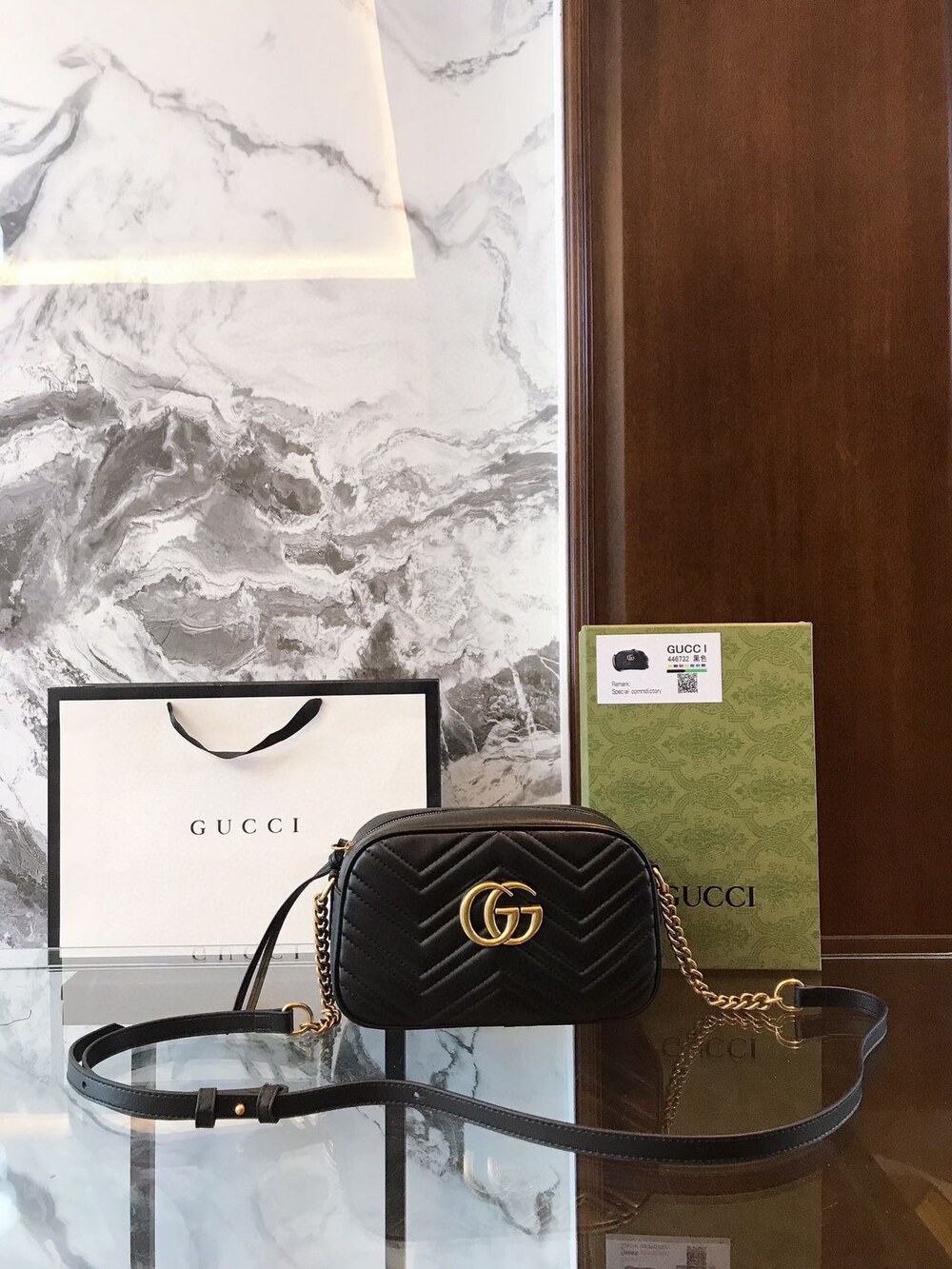 Gucci GG Marmont Small Matelassé Camera Bag
